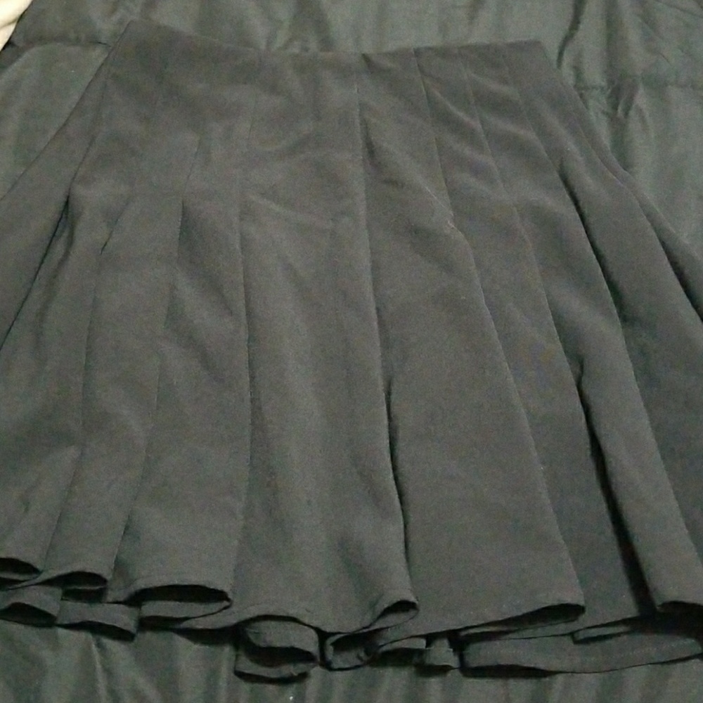 Black skirt